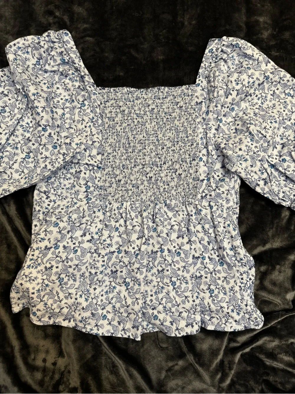 Old Navy Blue Paisley Boho Peasant Blouse Cottagecore Puff Sleeve Smocked Back M
